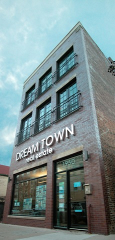 Dream Town Real Estate