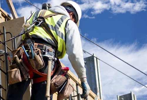 builder-confidence-february-nahb-housing-market-index-new-construction-single-family-homes-distorted-affluence-luxury