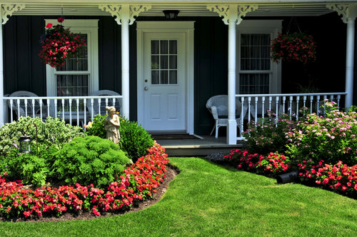 spring-homebuying-market-home-flowers-front-porch