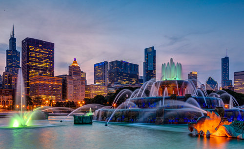 chicago-skyline-buckingham-fountain